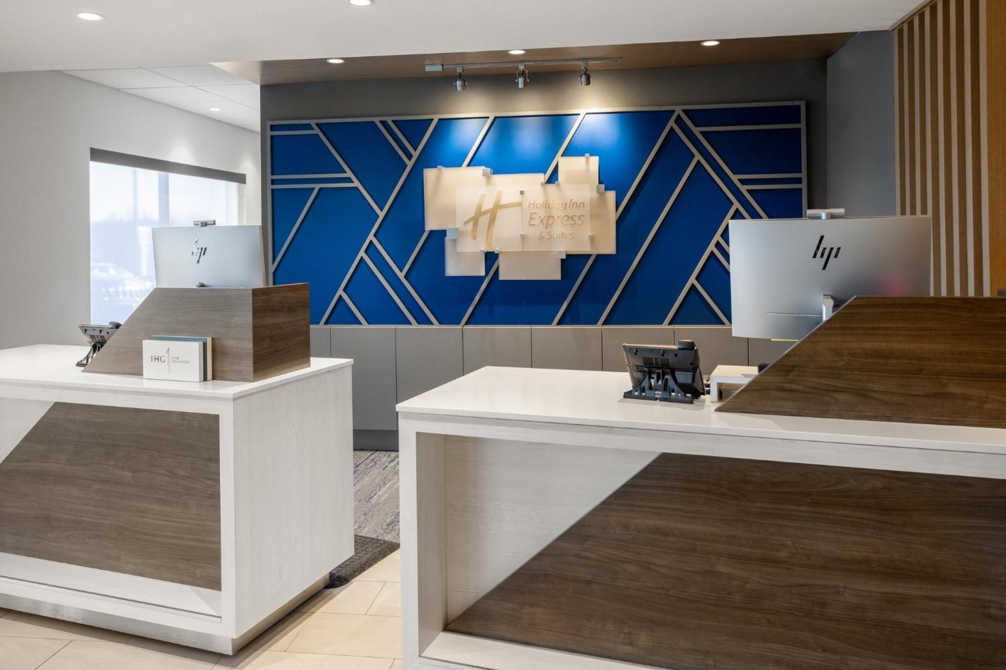 Holiday Inn Express & Suites Waynesboro East Dış mekan fotoğraf